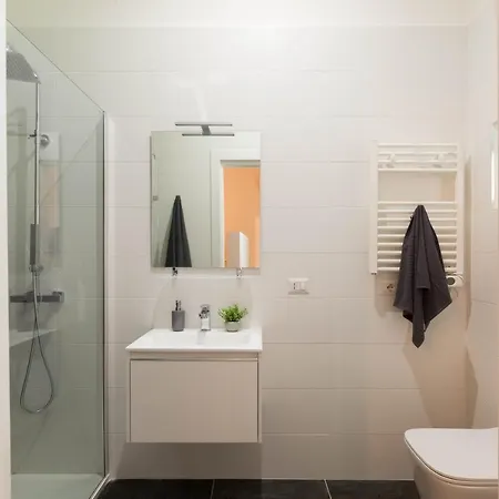 Murat Nelcuoredibari Apartment