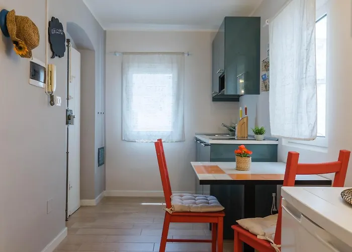 Murat Nelcuoredibari Apartamento *